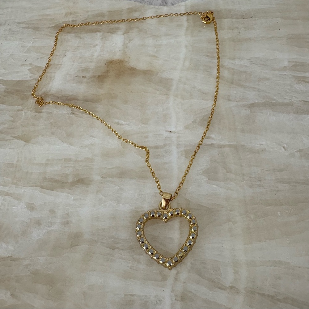 Vintage gold heart pendant necklace faceted